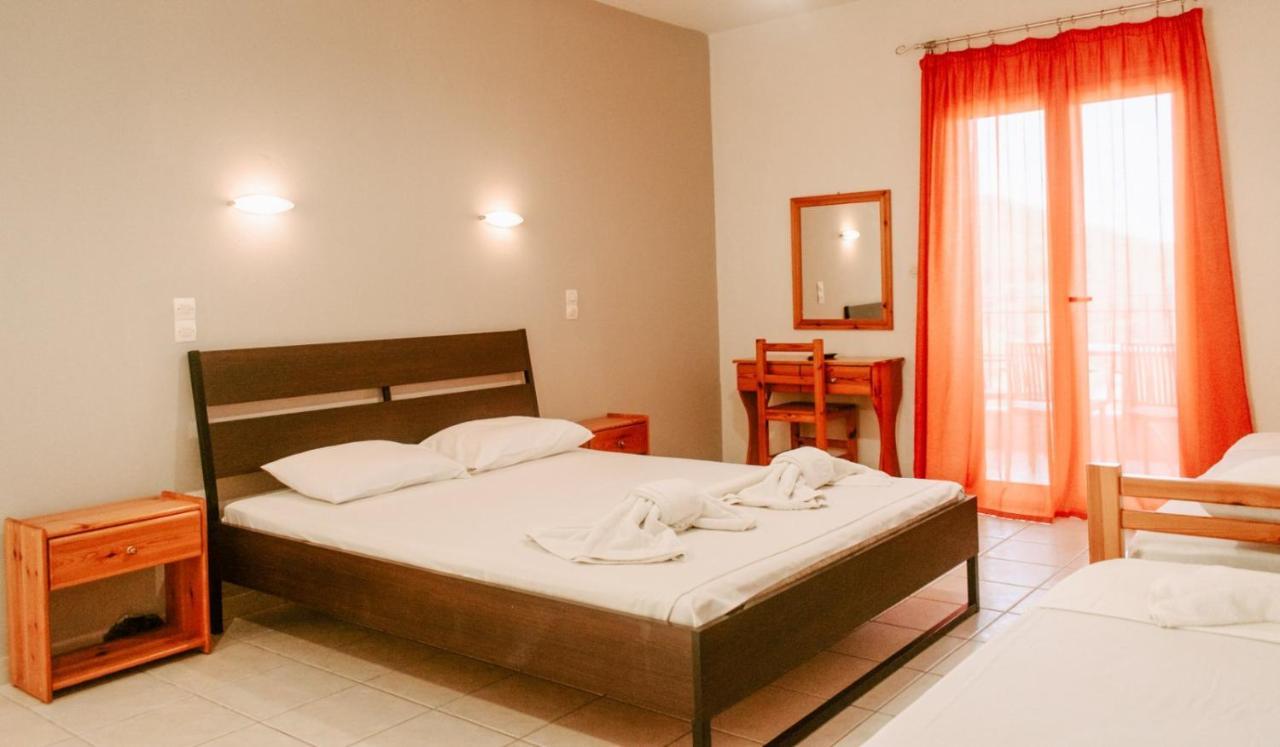 Alexios Apartments Пердика Экстерьер фото